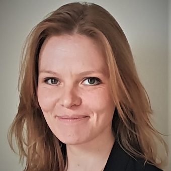 Portretfoto Nienke Van Olphen