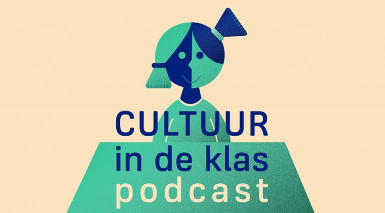 Logo van de podcast Cultuur in de klas, je ziet een kubistisch vormgegeven leerling achter een tafeltje