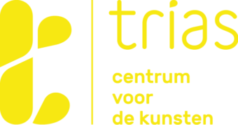 Logo Trias centrum voor de kunsten, in gele letters