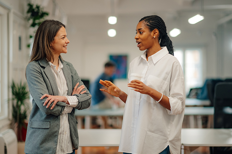 Effectieve gespreksvoering met gespreksacteur 2 vrouwen in gesprek